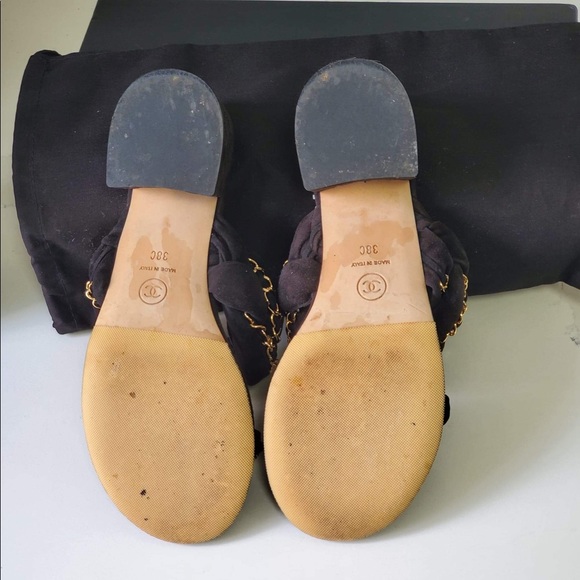 🔥 CHANEL SHOES 🔥 SUEDE AND LEATHER MATERIAL. SIZE 8C. DUST BAG. - Picture 6 of 10